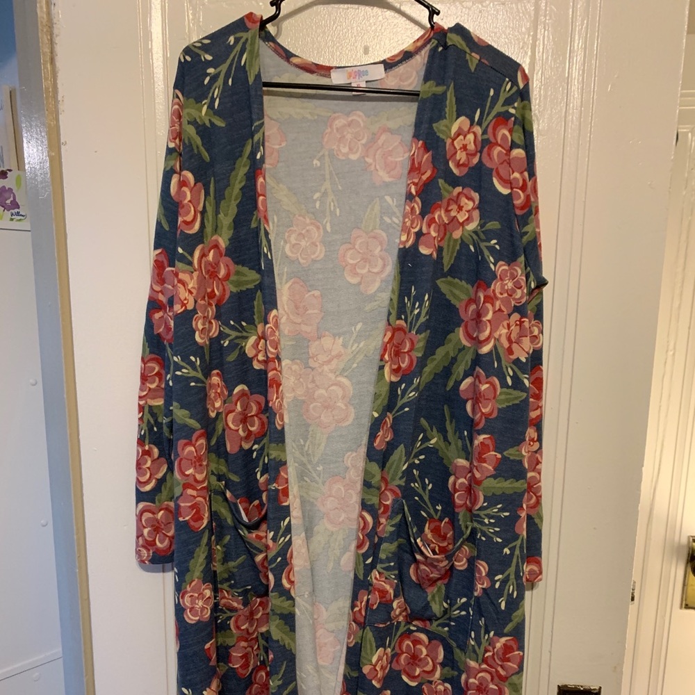 EUC Gorgeous floral Lularoe Sarah Cardigan
